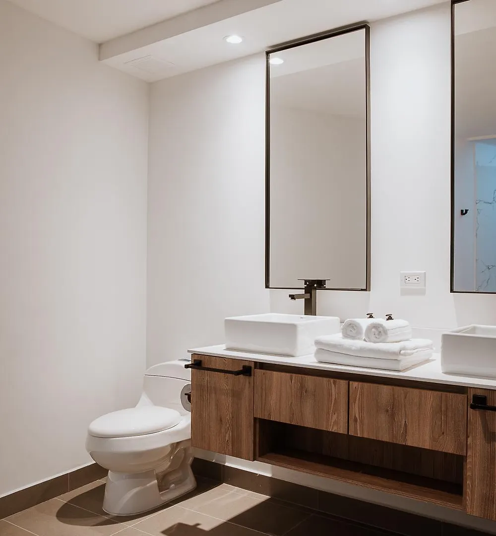 아파트호텔 Villaz Luxury Vacation Homes 메딜린