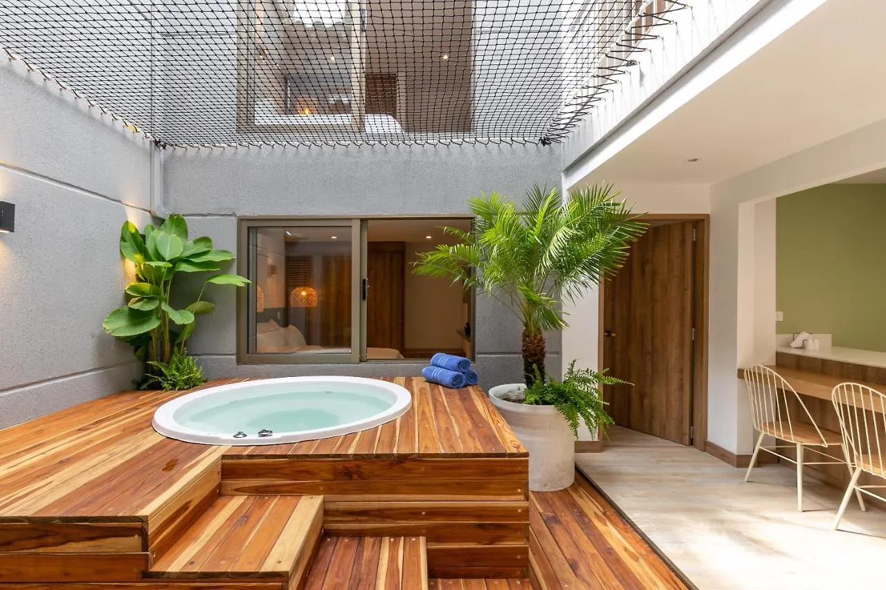 Villaz Luxury Vacation Homes 메딜린 0*,  콜롬비아