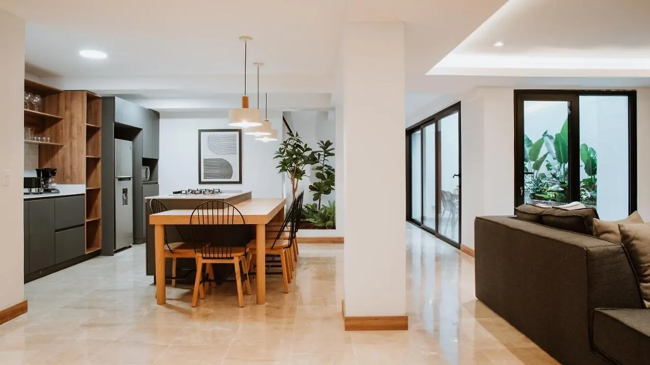 Apartahotel Villaz Luxury Vacation Homes Medellín